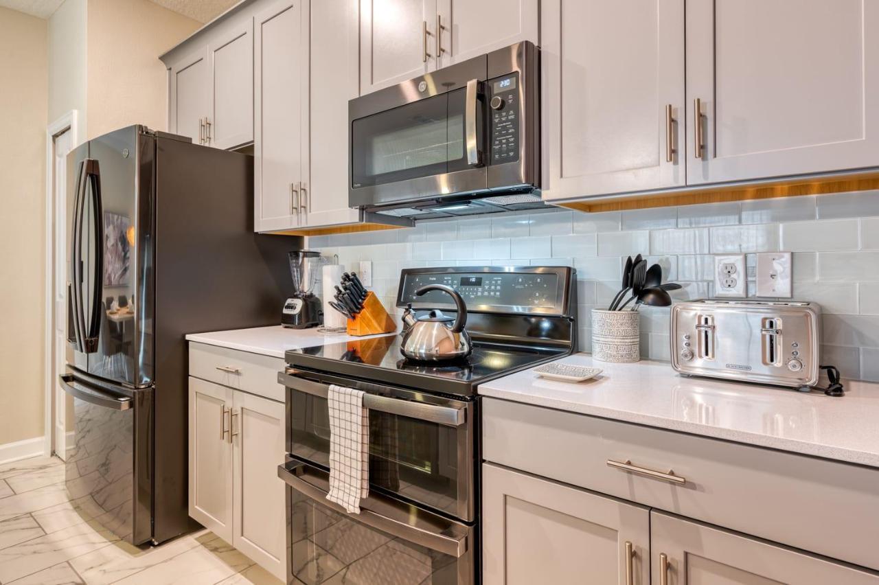 Awesome Home With Private Pool Near Disney Kissimmee Buitenkant foto